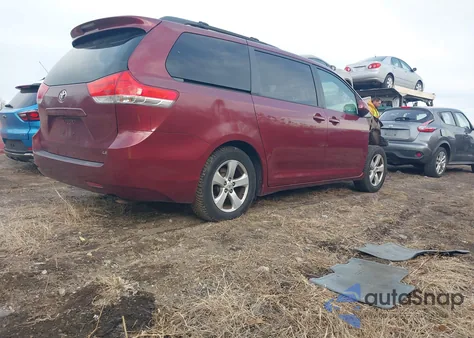 2012 Toyota Sienna Le V6 8 Passenger from USA, damaged, VIN 5TDKK3DC7CS274130